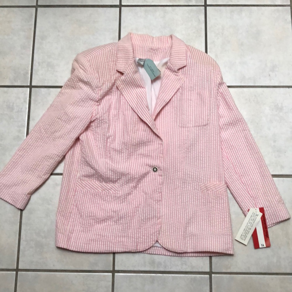 5 for $10 NWT Oversized Peplum Blazer